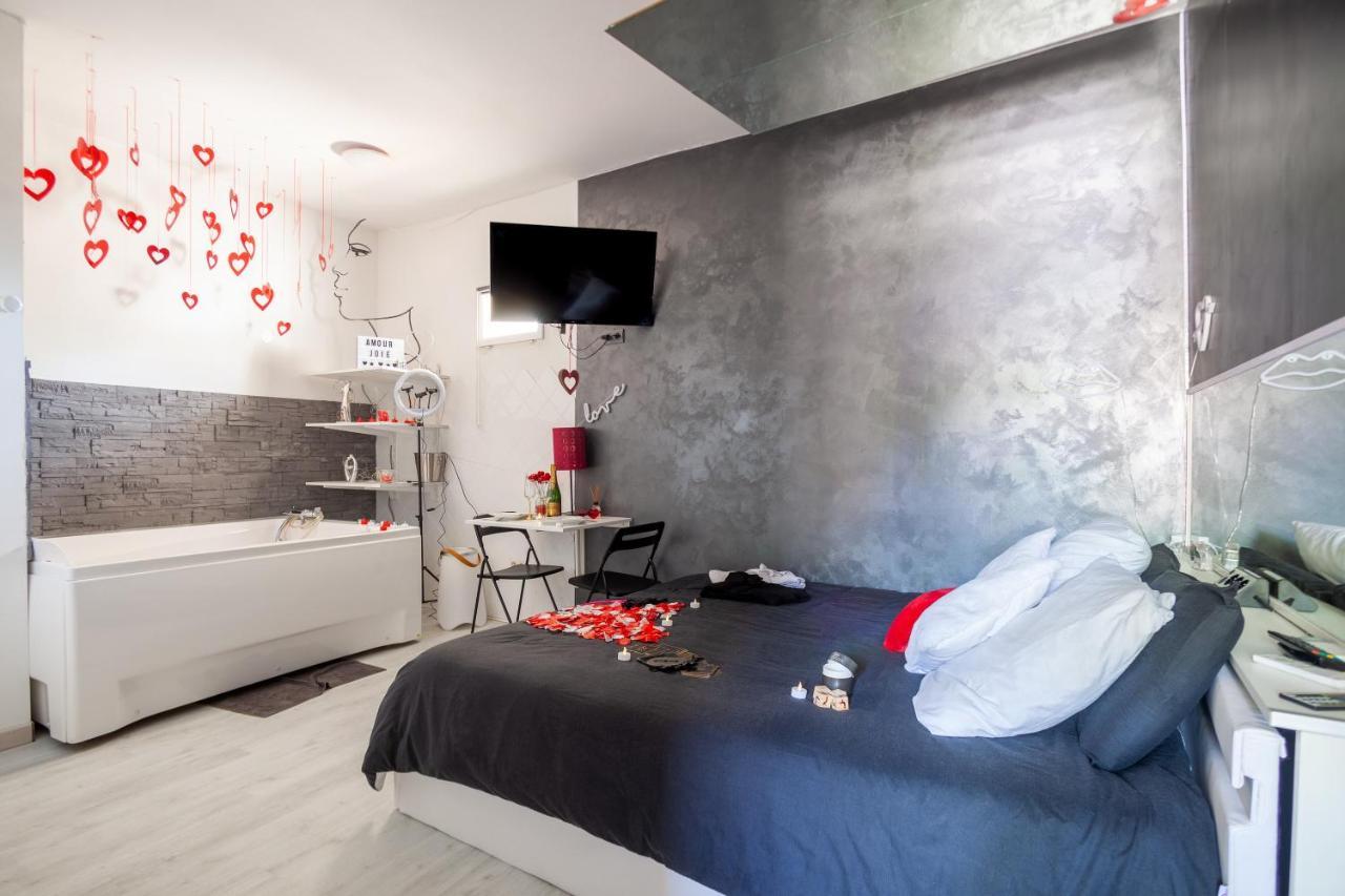 Avec Balneo Apartment Toulon